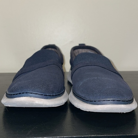 VIONIC Kristi Navy Suede Slip on Loafers.  Size 8. - Picture 4 of 10